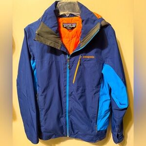 Patagonia Powder Bowl Gore-Tex insulated jacket with many features!!